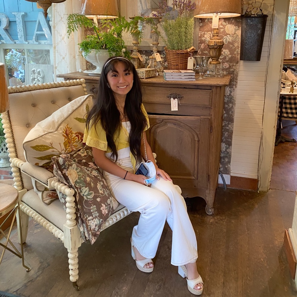Meet your Posher, Nhat